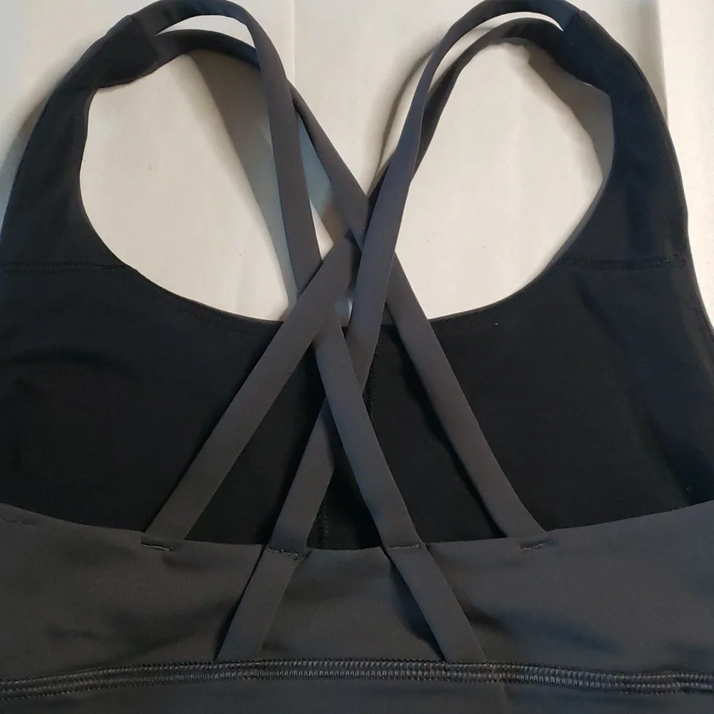 SPORT BRAS - Picture 4 of 5